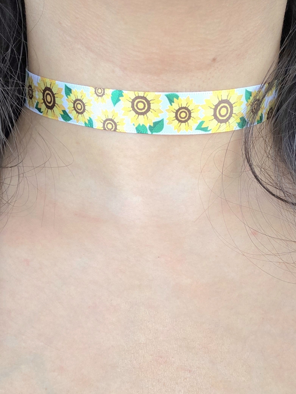Sunflower Pattern Yellow & Green Choker Necklace - Women Jewelry
